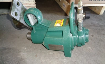 SPX Flow Lightnin Plate Mount Air Powered Marine Stirrer TCL-M5P- 250