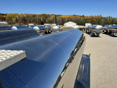 Used 2011 WALKER MILK TANKER TRAILER Tanker Trailers Michigan US | Miedema Asset Management Group #1709508
