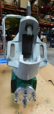 USED LIGHTNIN PORTABLE MIXER X5P200