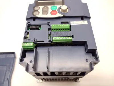 Used Fuji Electric FRENIC-Mini Variable Speed Drives Michigan US | Maverick Industrial Sales #1401336