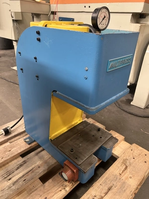 USED MULTIPRESS MULTIPRESS WUA-1TR PRESS