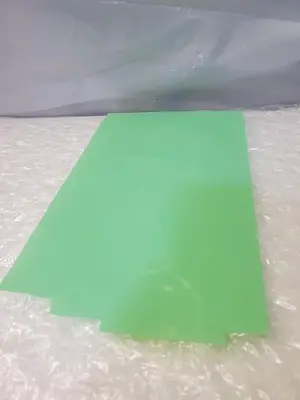 ARTUS PLASTIC SHEET GREEN 10X20X.003