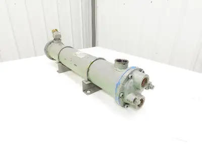 Taisei Kogyo FCI Oil Cooler Shell & Tube Heat Exchanger 2-Pass 1"x 1.25"NPT