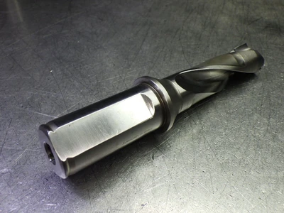 Kennametal .8661-.9054" Coolant Thru 3xD Drill 1" Shank KTFS0867R03SCF100 (LOC3292)