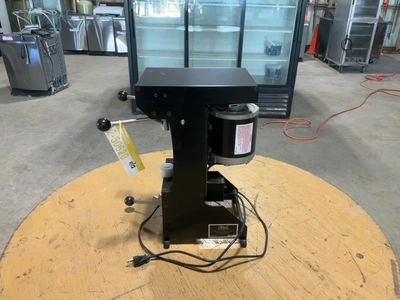 Used OKTOBER MK32 CAN SEAMER Can Seamers Michigan US | Miedema Asset Management Group #1580067