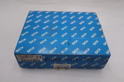 SICK WEU 26/2-130 Photoelectric Sensor 1 015 725 24VDC 6W NEW IN BOX #GF140A