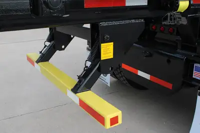 New | in-Stock 2027 PETERBILT 548 Rolloff Trucks Texas US | Roll Off Truck World #1492000