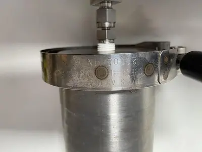 USED Swagelok FILTER HOUSING 5" L X 3" SANITARY FITTING W/ SWAGELOK VALVES