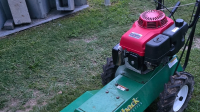 USED 2014 Billy Goat BC2401H