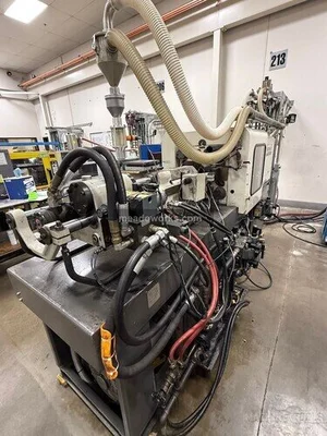 Used CINCINNATI MILACRON VSX55-2.27, Injection Molding Machines Illinois US | Meadoworks #1492249