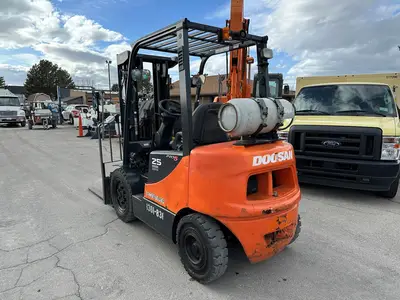 Used 2015 DOOSAN G25E-5 Liquid Propane Forklifts Utah US | Global Remarketing #1286000