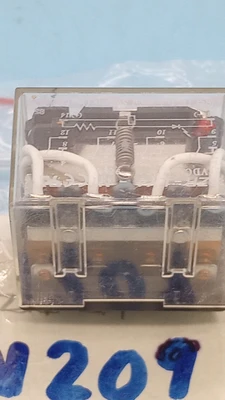 USED LG INDUSTRIES SZR-LY4-N1-DC24V