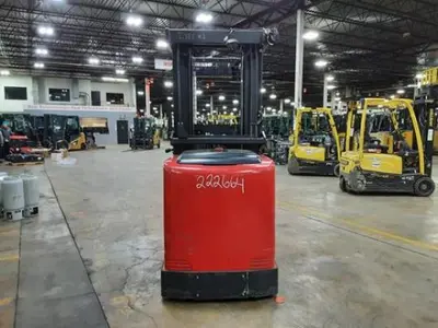USED 2020 RAYMOND 550-OPC30TT