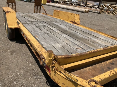 2002 Towmaster 18’ Tandem Axle Tilt Trailer