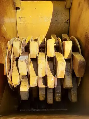 Mill, Hammer, Jeffrey, 20" X 24", C/st, 2 Roller Type, #Z475060