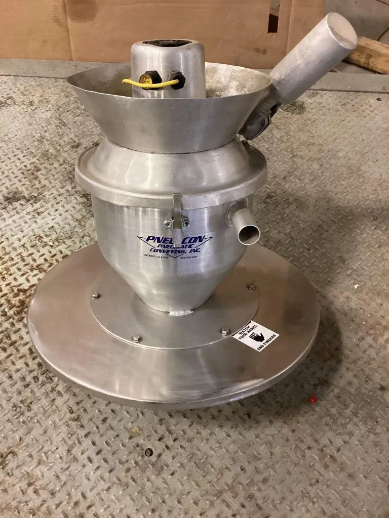 Pneu-Con Plastic Pellet Self-Contained Filter Vacuum Loader