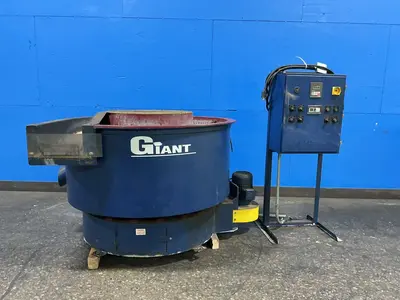 Used GIANT FINISHING, INC GB10 Vibratory Machines Ohio US | HGR 24 #1149278