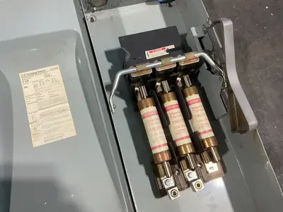 Used SIEMENS F354 Switchgears Ohio US | HGR 24 #1280573
