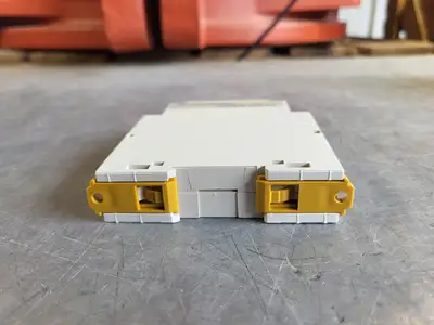 NEW OMRON K8AB-AS2
