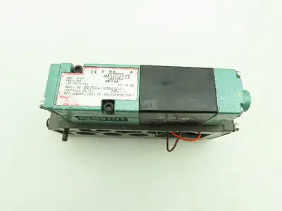 Numatics 082SA415M046P61 Single Acting Solenoid Valve 225-369 24 VDC 6.3W