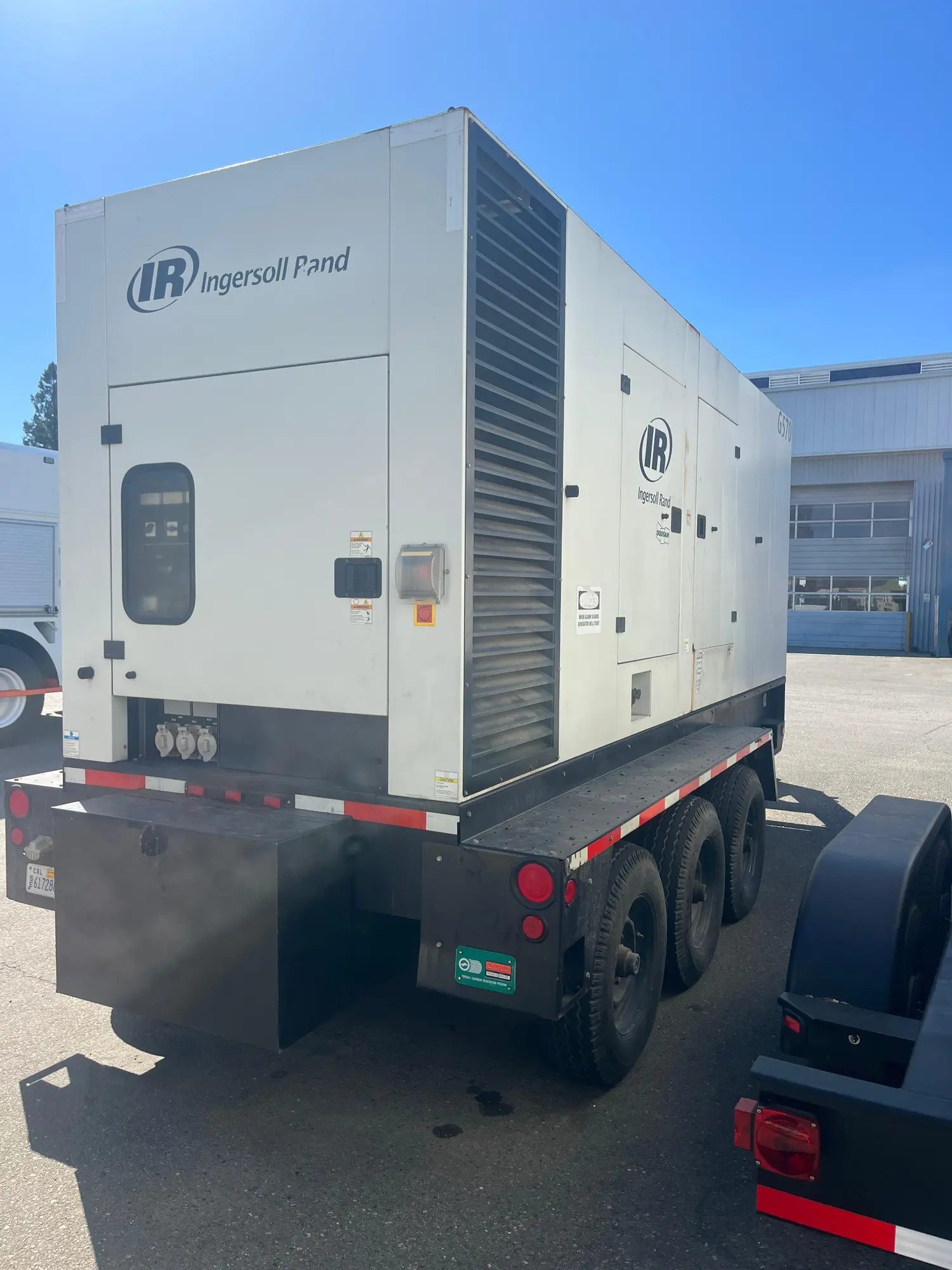 USED 2010 INGERSOLL RAND G570