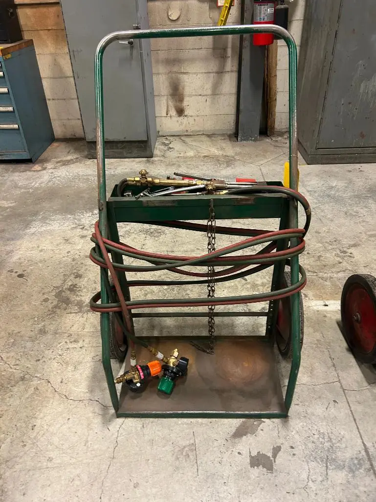 Used _UNKNOWN_ _UNKNOWN_ Welding Torches Virginia US | Myron Bowling Auctioneers Inc #1553584
