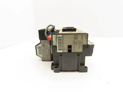 Fuji Electric SC-03 Magnetic Contactor Overload Relay 110V Coil