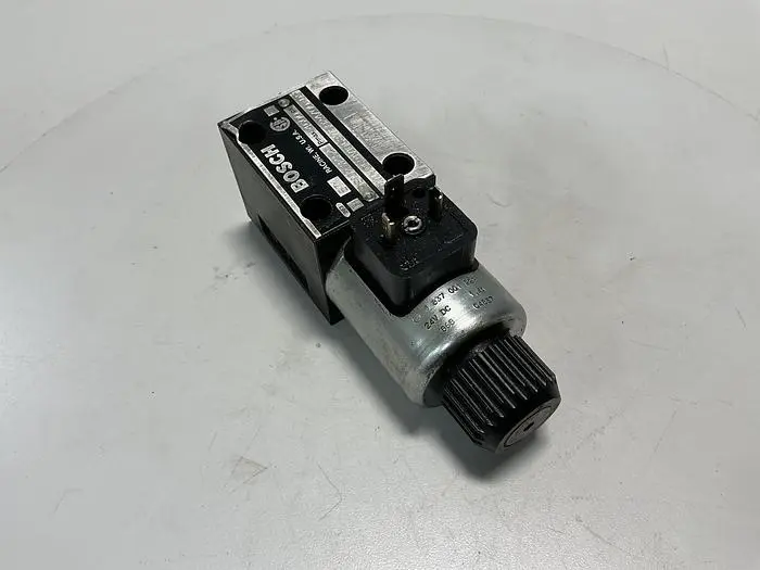 Used BOSCH 081WV06P1V1068WS024/00D51 Valves/Fittings Michigan US | Ideal Machinery #774979