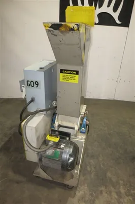 USED 1998 GLOUCESTER 68BP