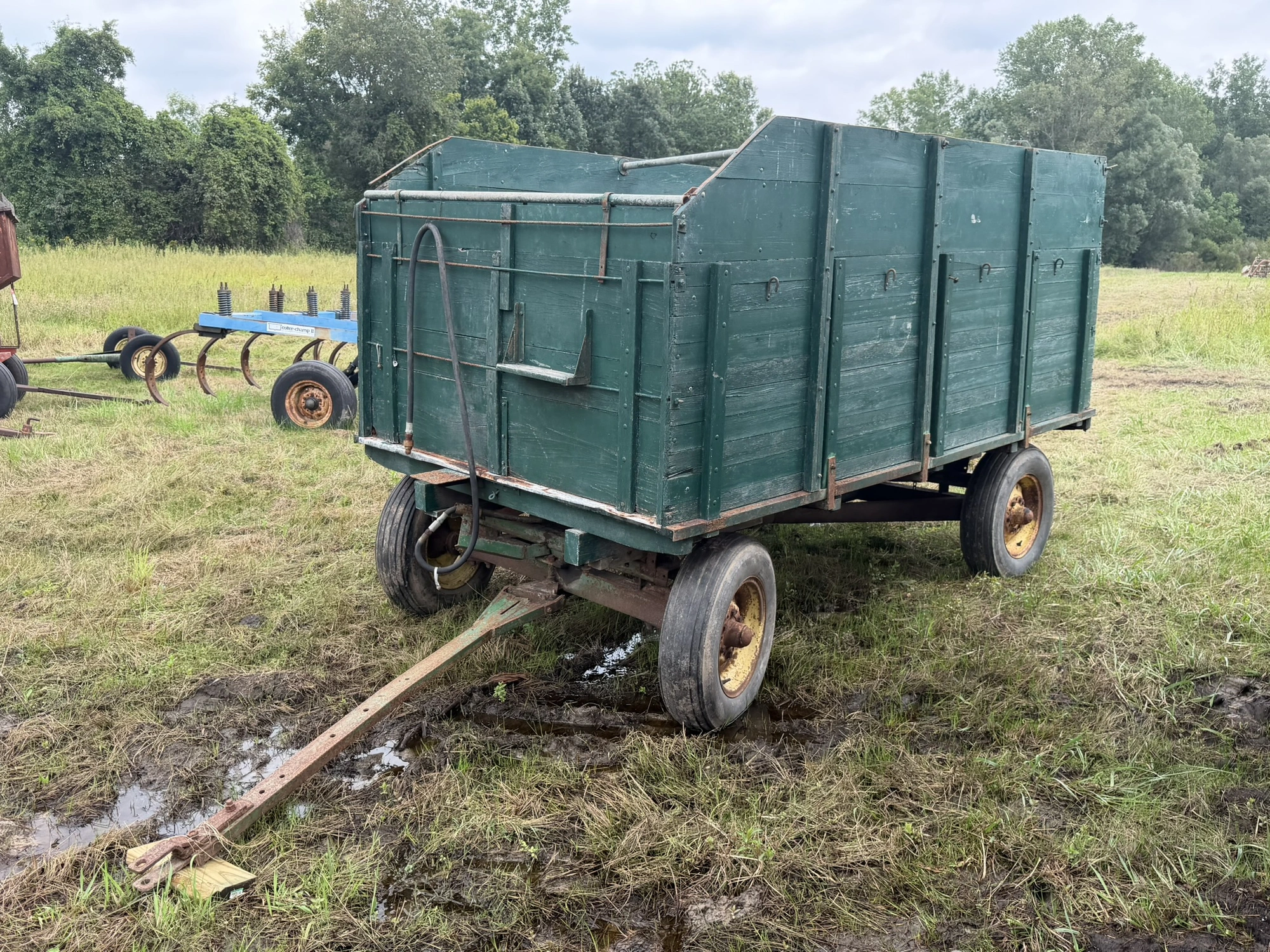 Used _UNKNOWN_ _UNKNOWN_ Gravity Wagons Michigan US | Miedema Asset Management Group #1443320