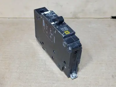 Used SCHNEIDER EDB16020 Switchgears British Columbia CA | Lenmark #1438481