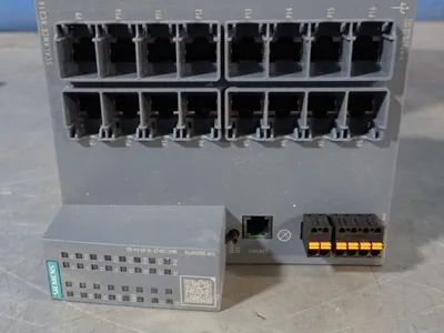 New | in-Stock SIEMENS 6GK52160BA002AC2 Network Switches Ohio US | HGR 24 #1069609