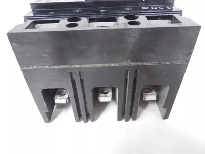 General Electric TEB132050 Circuit Breaker 50 Amps 240VAC Used