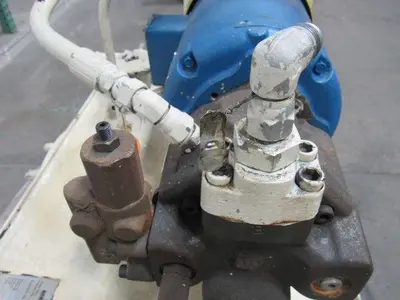 REXROTH CINCINATTI SABRE1000 AVSO18DRT/31R Hydraulic Pump Unit From CNC 20 Gal.
