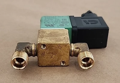 NEW ASCO SCG225B004