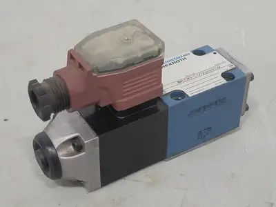 NEW REXROTH 3WE6A9-51/BG24NZ55L