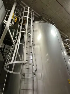 MUELLER 9000 Gallon Holding Tanks | Envoy Equipment LLC (3)