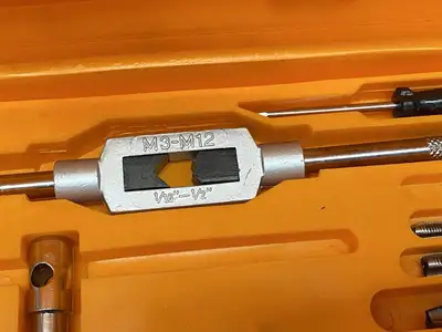 1011-0005 Tap & Die Set 3mm-12mm MISSING PARTS
