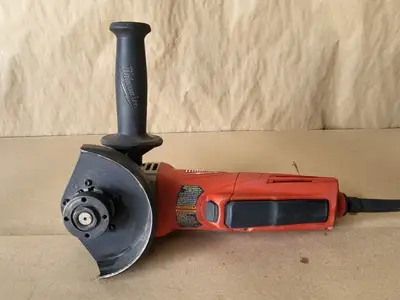 USED MILWAUKEE 6146-31