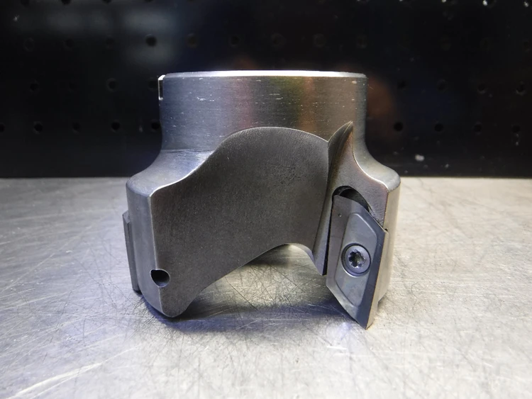 Used HTC TOOL CUTTER MANUFACTURING _UNKNOWN_ Face Mills Michigan US | Superior Machine & Tool Inc #211550