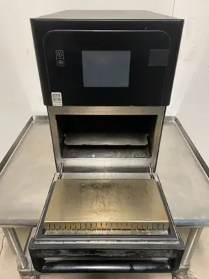 182-0194 2020 Merrychef eikon e2s Oven
