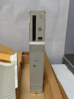 New | in-Stock SCHNEIDER ELECTRIC 140 DAQ 840 00 Input / Output Modules | Surplus Asset Holdings #1205830