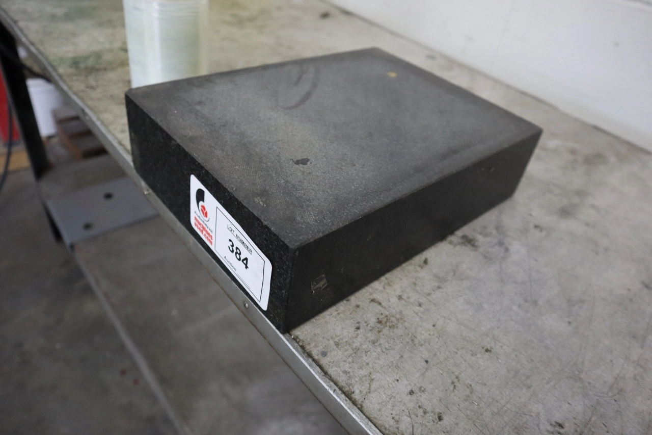 Used GENERIC GENERIC Lab Inspection Minnesota US | Machinesused.com #1377492