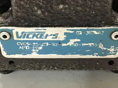 USED VICKERS DG4V-3S-2AL-M-U-HL7-60-EN490