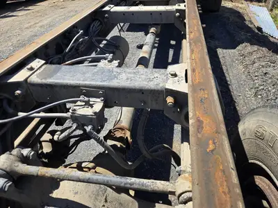 USED 2007 PETERBILT 335