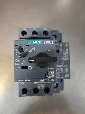 Siemens 3RV2111-0JA10 Circuit Breaker Loc4D1