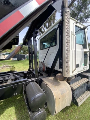 Used 2012 MACK GU713 Garbage trucks Florida US | Proxy Equipment #1378074