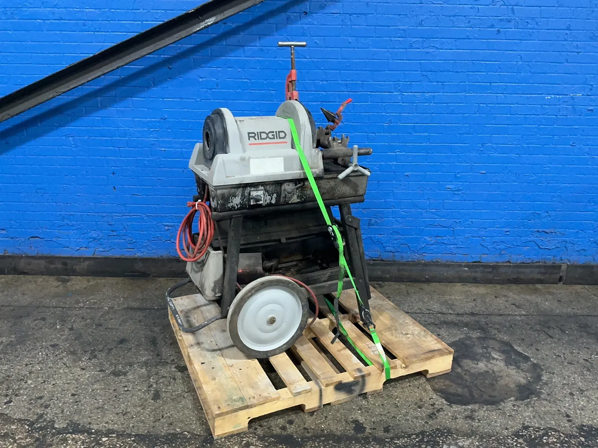 Used RIDGID 18221 Pipe Threaders Ohio US | HGR 24 #1462168
