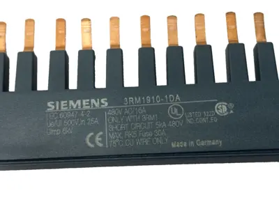 USED SIEMENS BUSBAR 3-PHASE FOR 5 MOTOR STARTERS 15-POLE 480V LOT OF 2