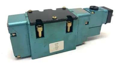 Used MAC Solenoid Valve Assembly Solenoid Valves Michigan US | Maverick Industrial Sales #1463899